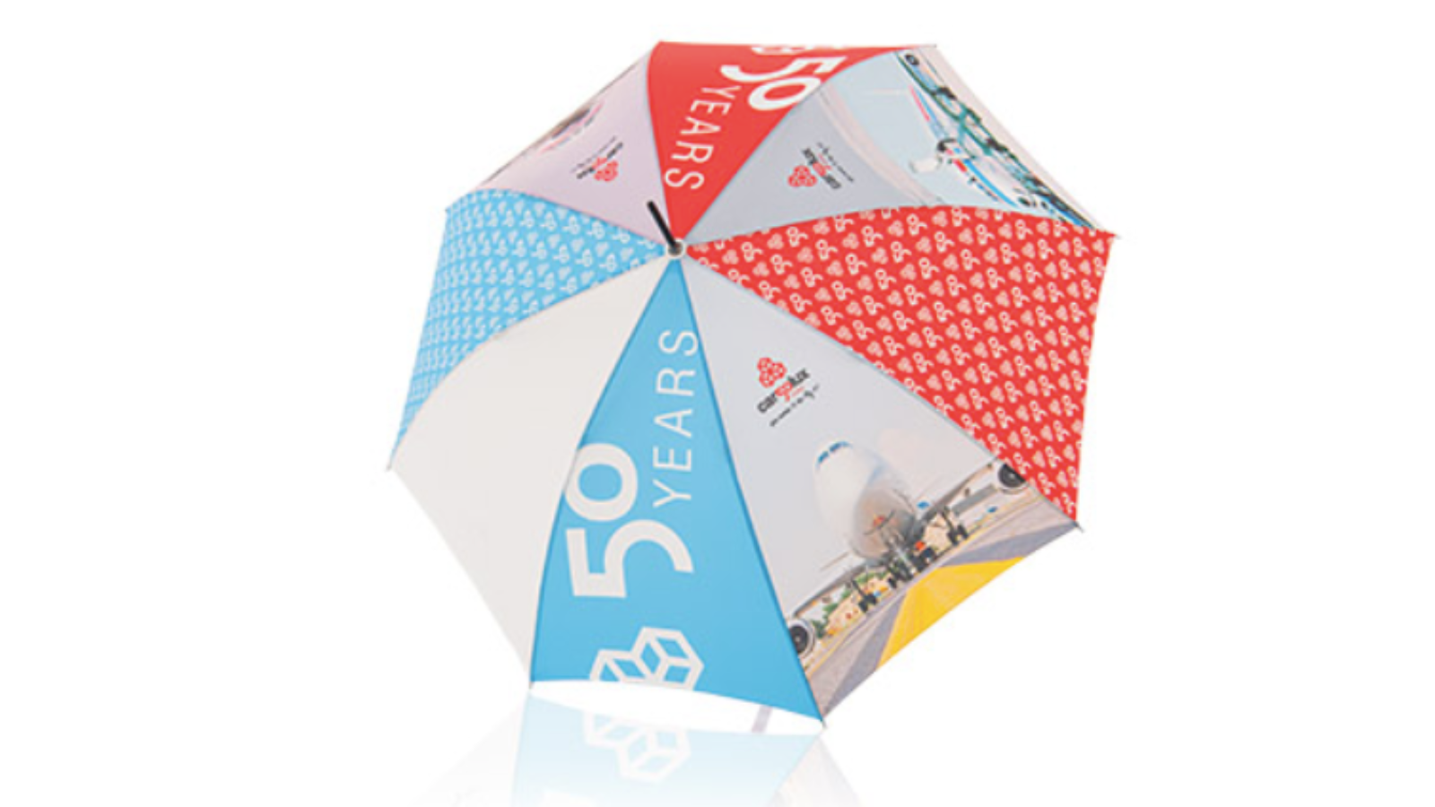 <p>A branded umbrella</p>
