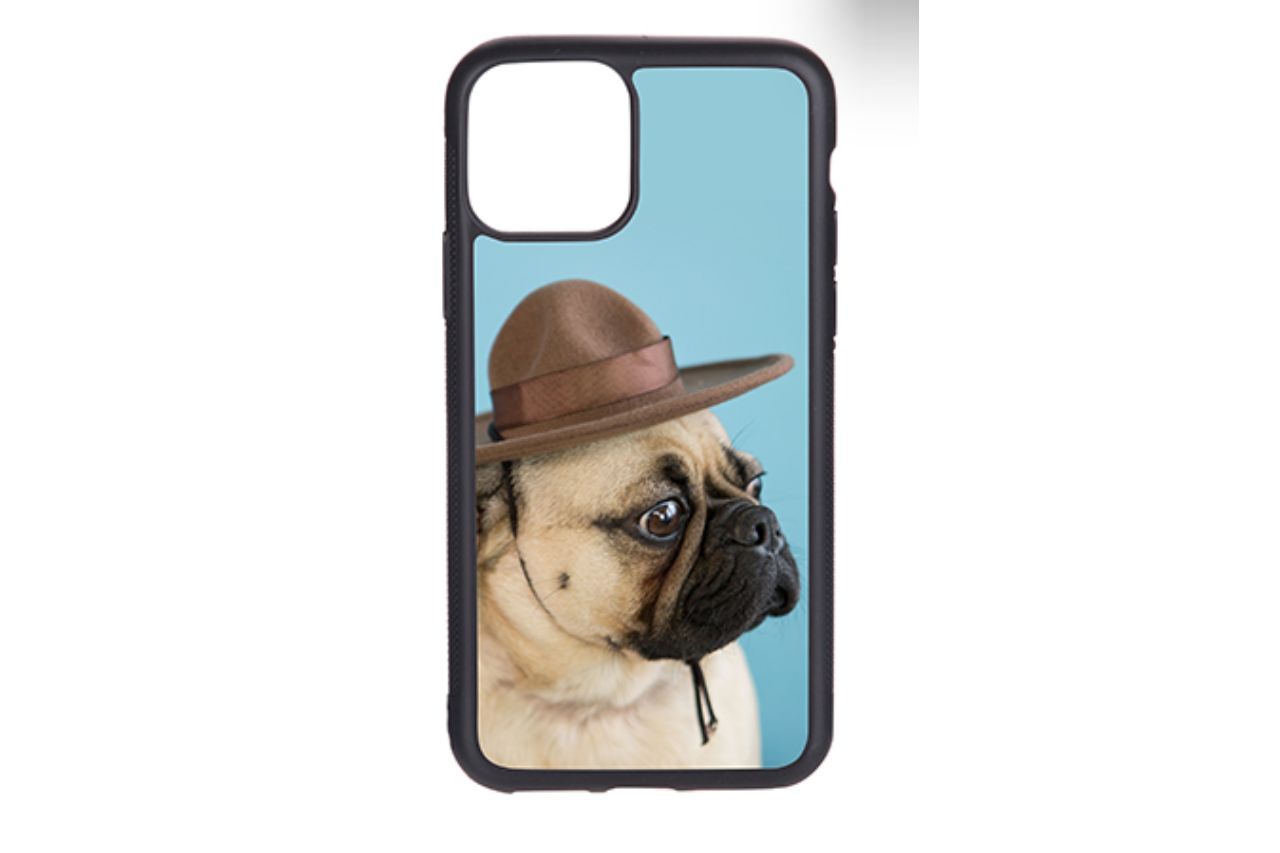 <p>iPhone cover, with thin, printable aluminium foil. One of the 1,500 items in the Awservice catalogue</p>