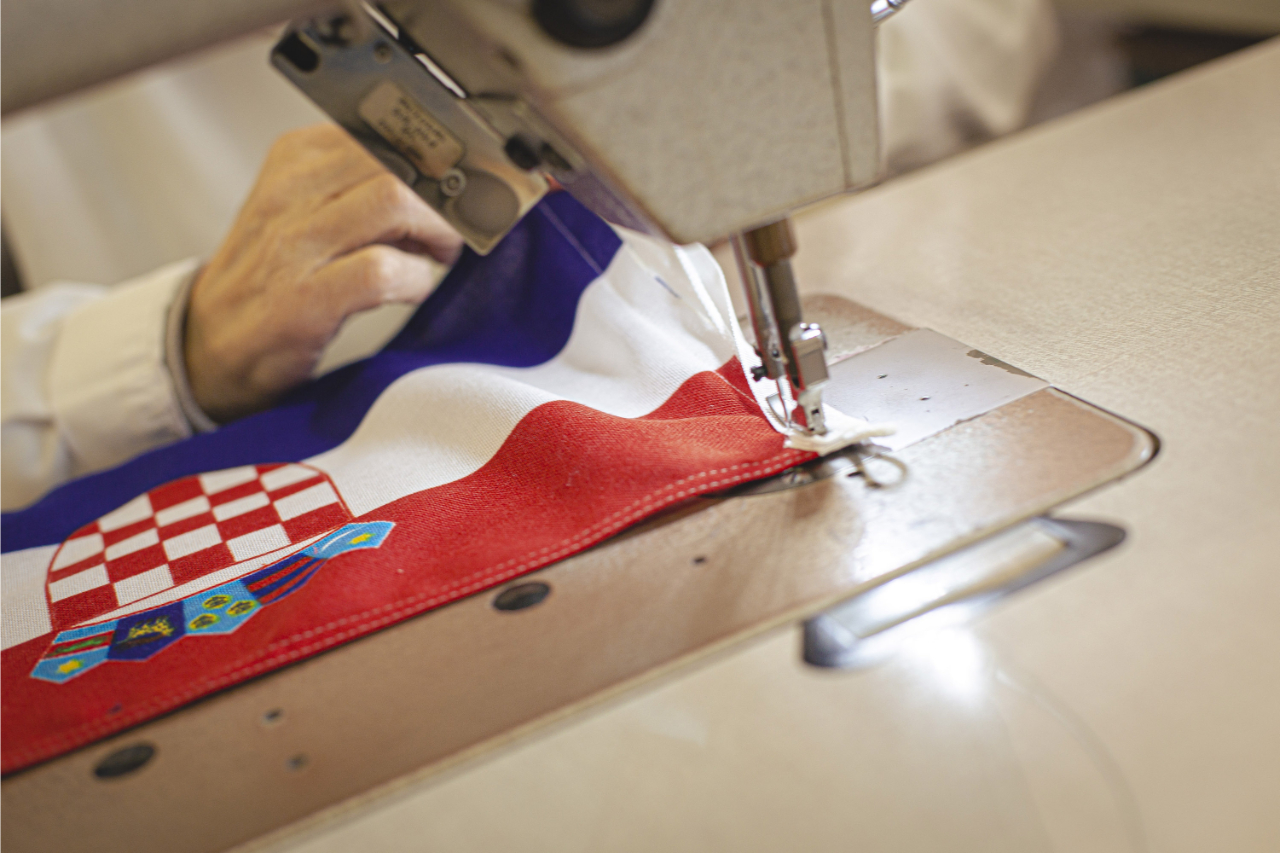 <p>Flags can vary from 20 cm up to 15 X 30 metres, the flag ordered by Gulf Industrial Service in the United Arab Emirates</p>