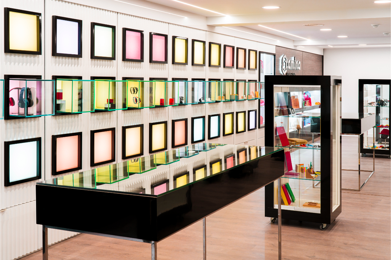 <p>The Stamina showroom, a collection of tech, travel and office accessories through which Gorfactory rounds off its offer</p>
