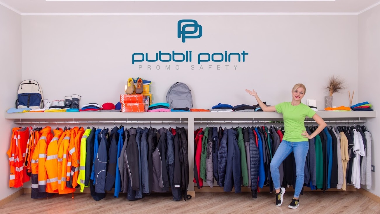 <p>Pubbli-Point supports the customer by guaranteeing a perfect customization of the garments, as 80% of its products are related to textiles</p>

